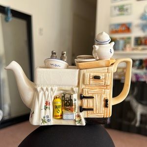 Vintage Made in England Paul Cardew Mini Kitchen Sink Teapot